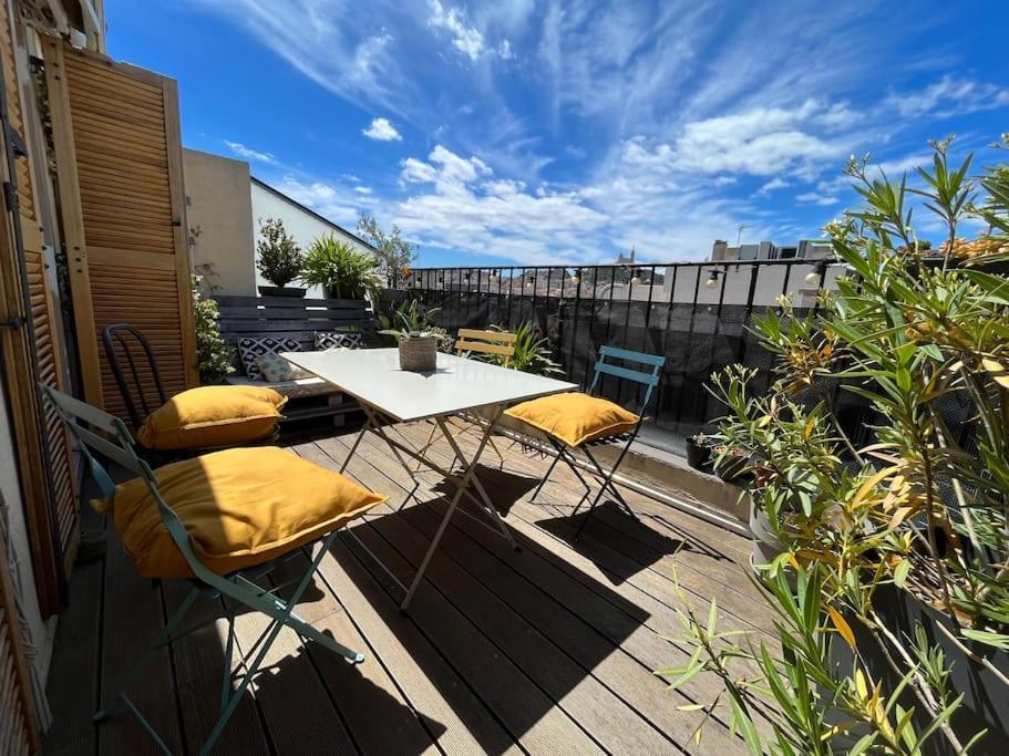 Apartment Bel Avec Terrasse Marseille